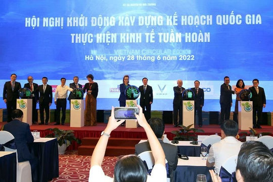 Kinh tế tuần hoàn là giải pháp hướng tới phát triển bền vững
