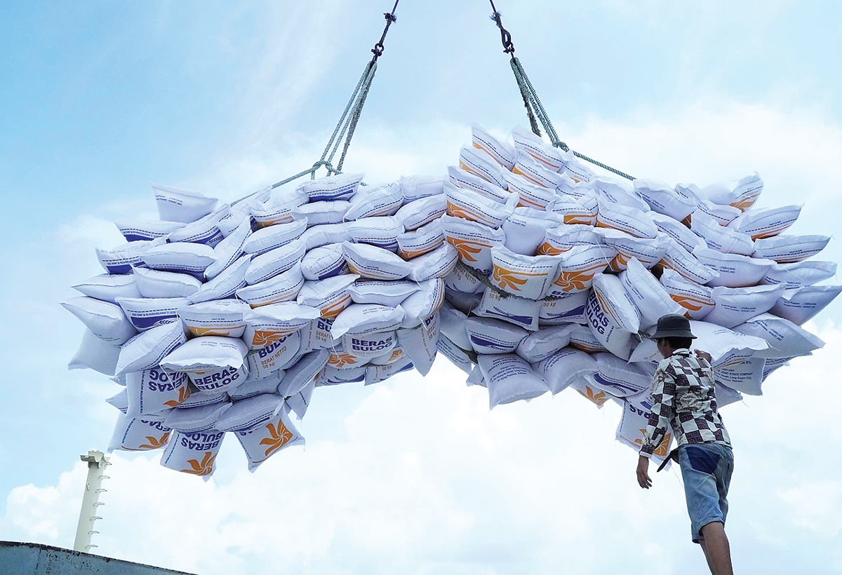 Việt Nam vươn lên thứ hai thế giới về xuất khẩu gạo