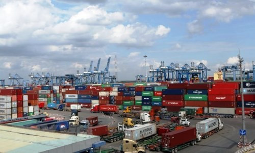 Xem xét điều chỉnh thu phí hạ tầng cảng biển Thành phố Hồ Chí Minh